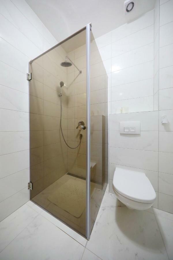 Apartmani Vlado Mitar Sukošan Екстериор снимка